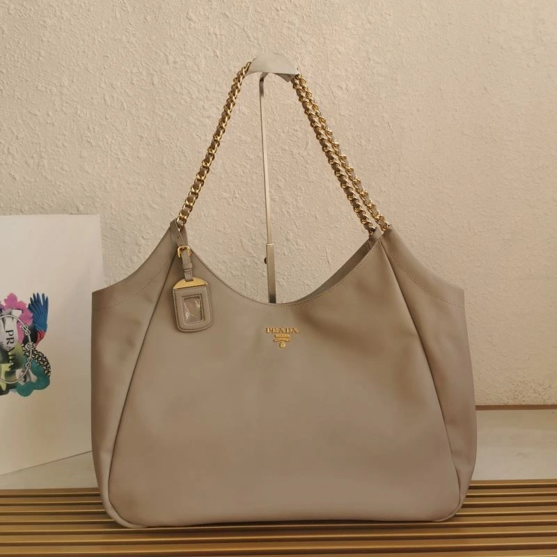 Prada Shopping Bags EasyMatch 74881