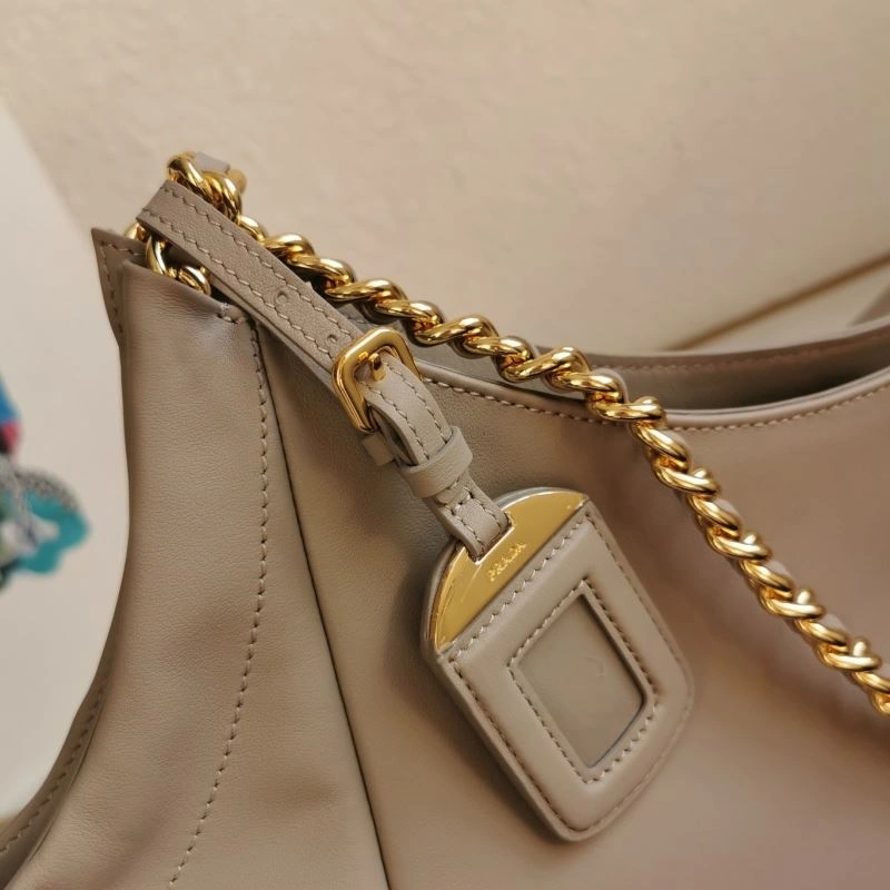 Prada Shopping Bags EasyMatch 74881