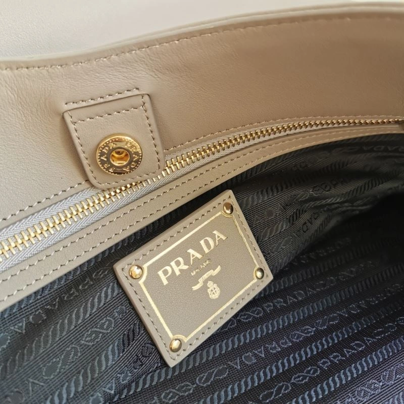 Prada Shopping Bags EasyMatch 74881