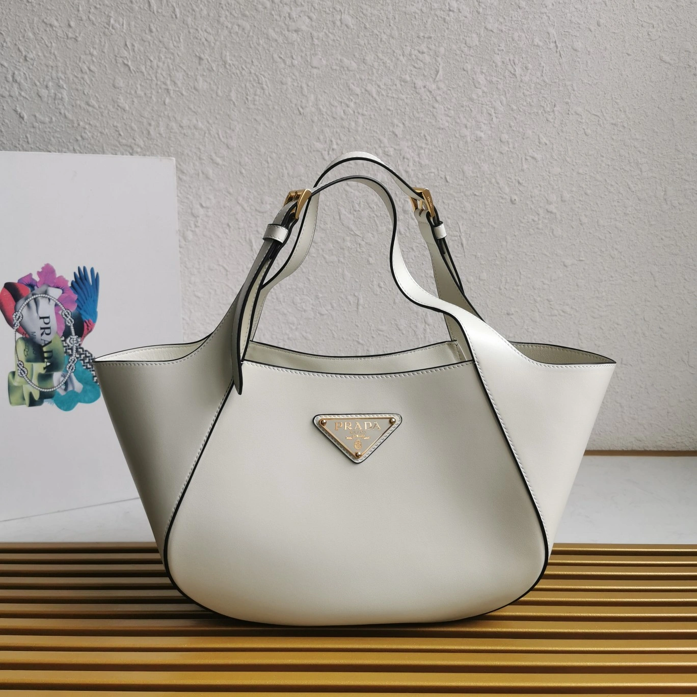Prada Shopping Bags Seasonal 73600