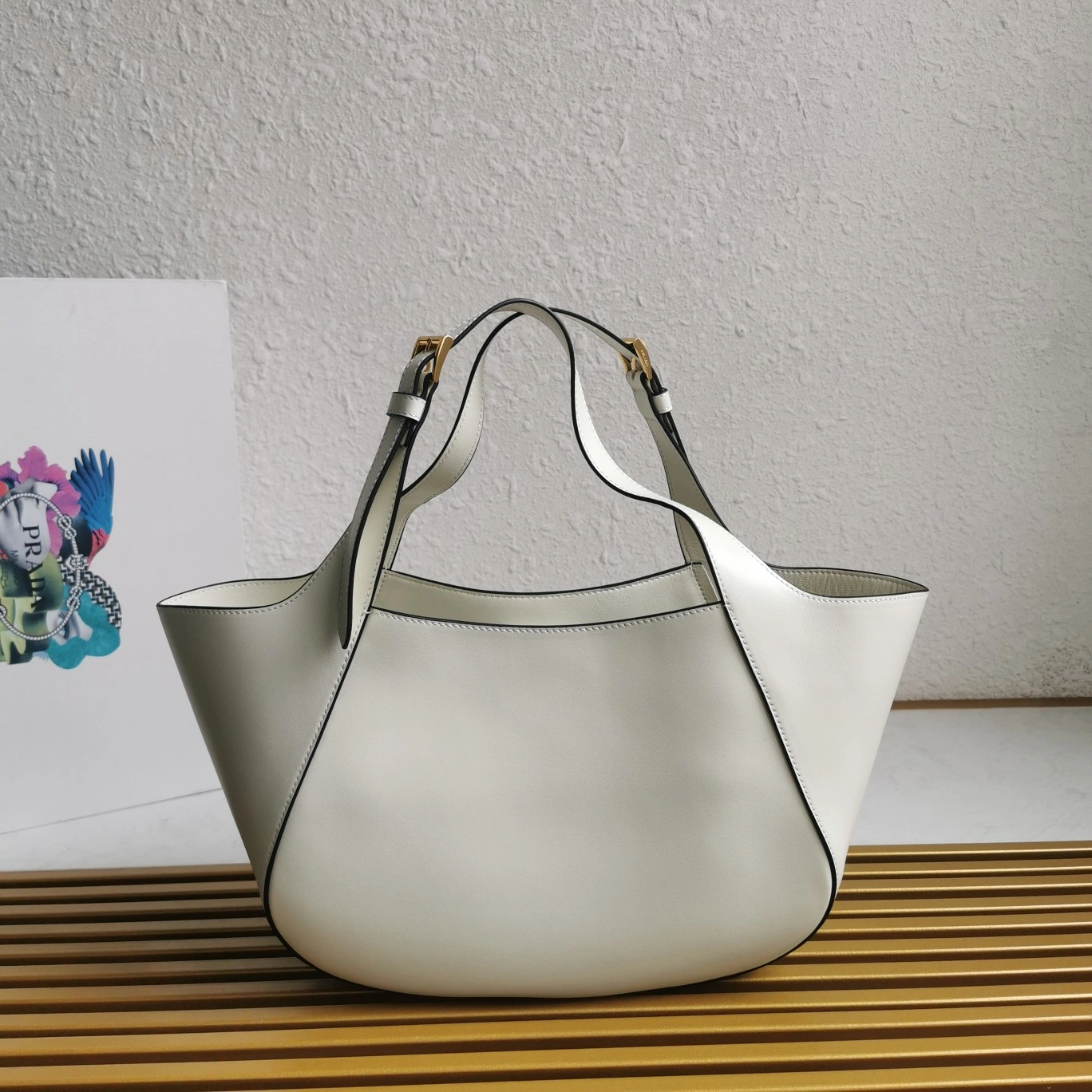 Prada Shopping Bags Seasonal 73600