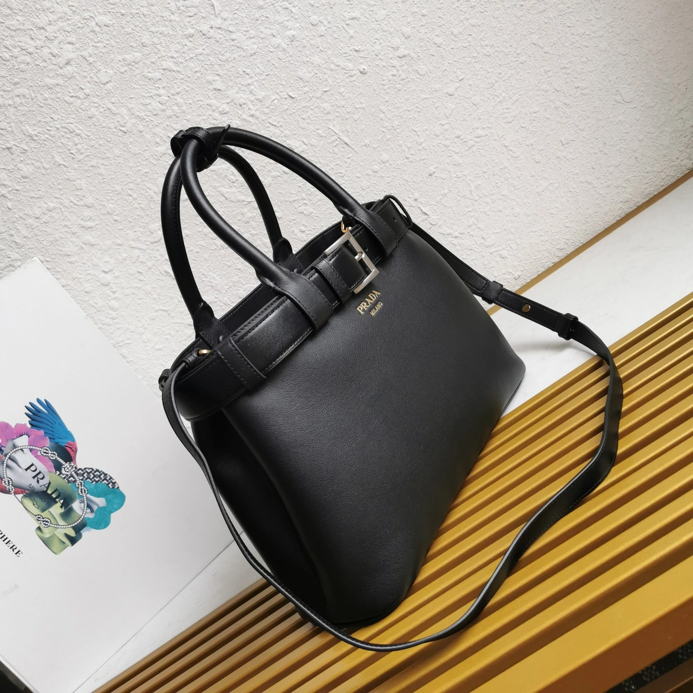 Youthful Prada Shopping Bags 73599