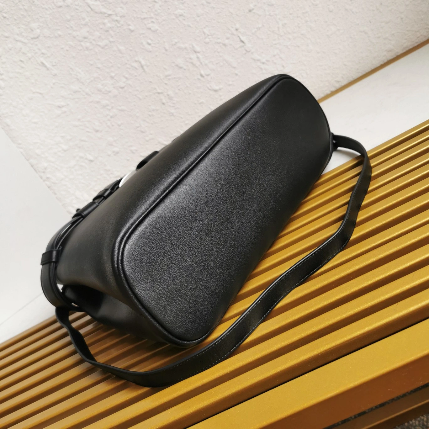 Youthful Prada Shopping Bags 73599