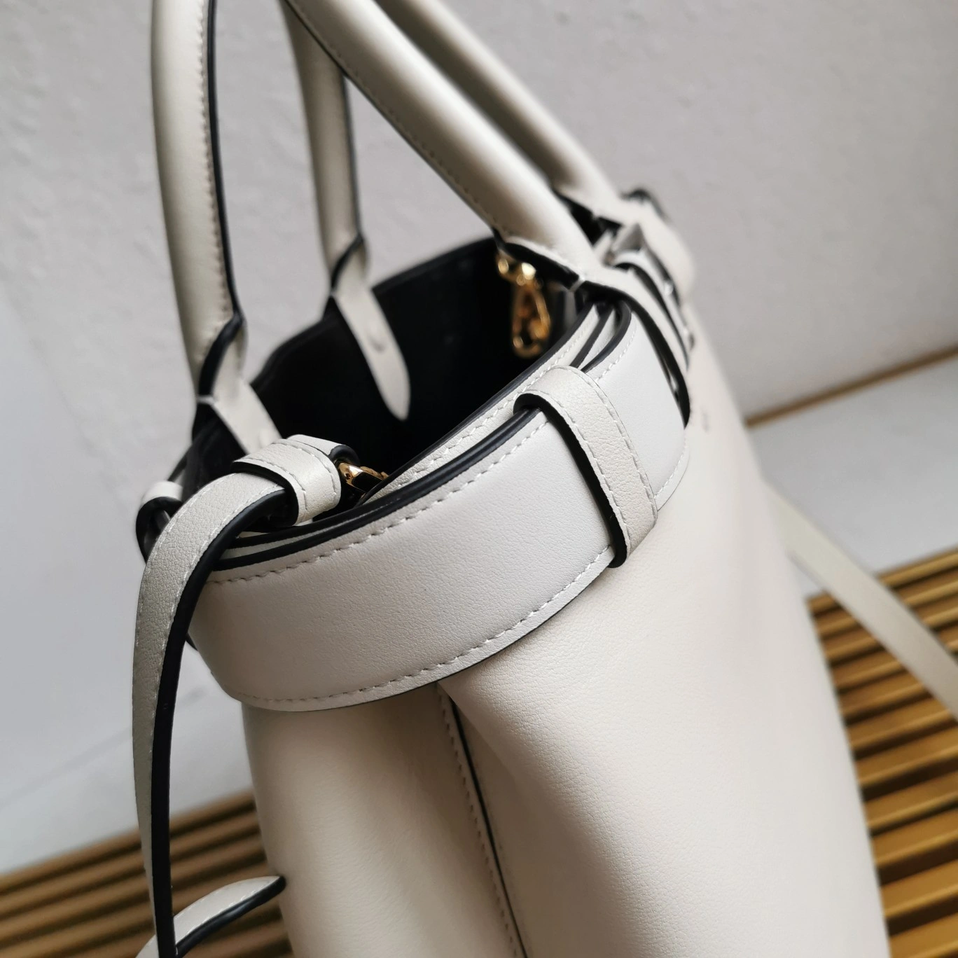 Prada Shopping Bags ZipUp 73595
