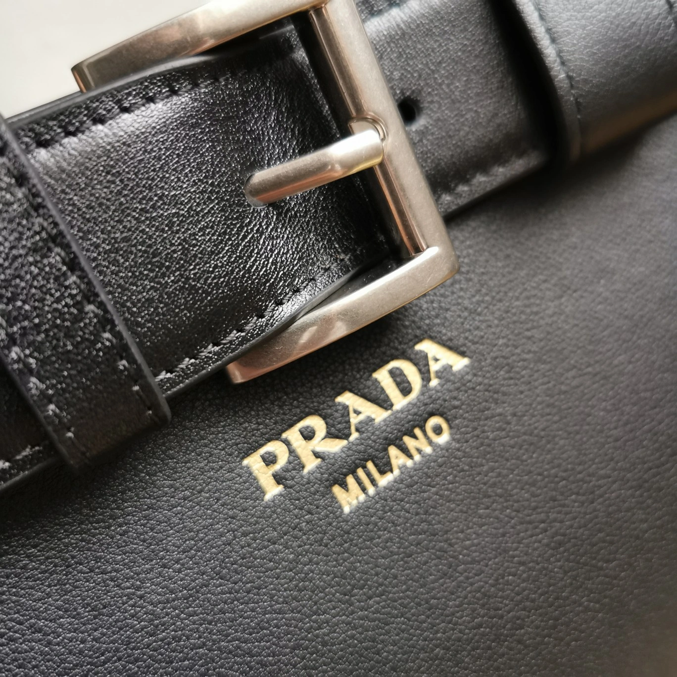 Comfortable Prada Shopping Bags 73627
