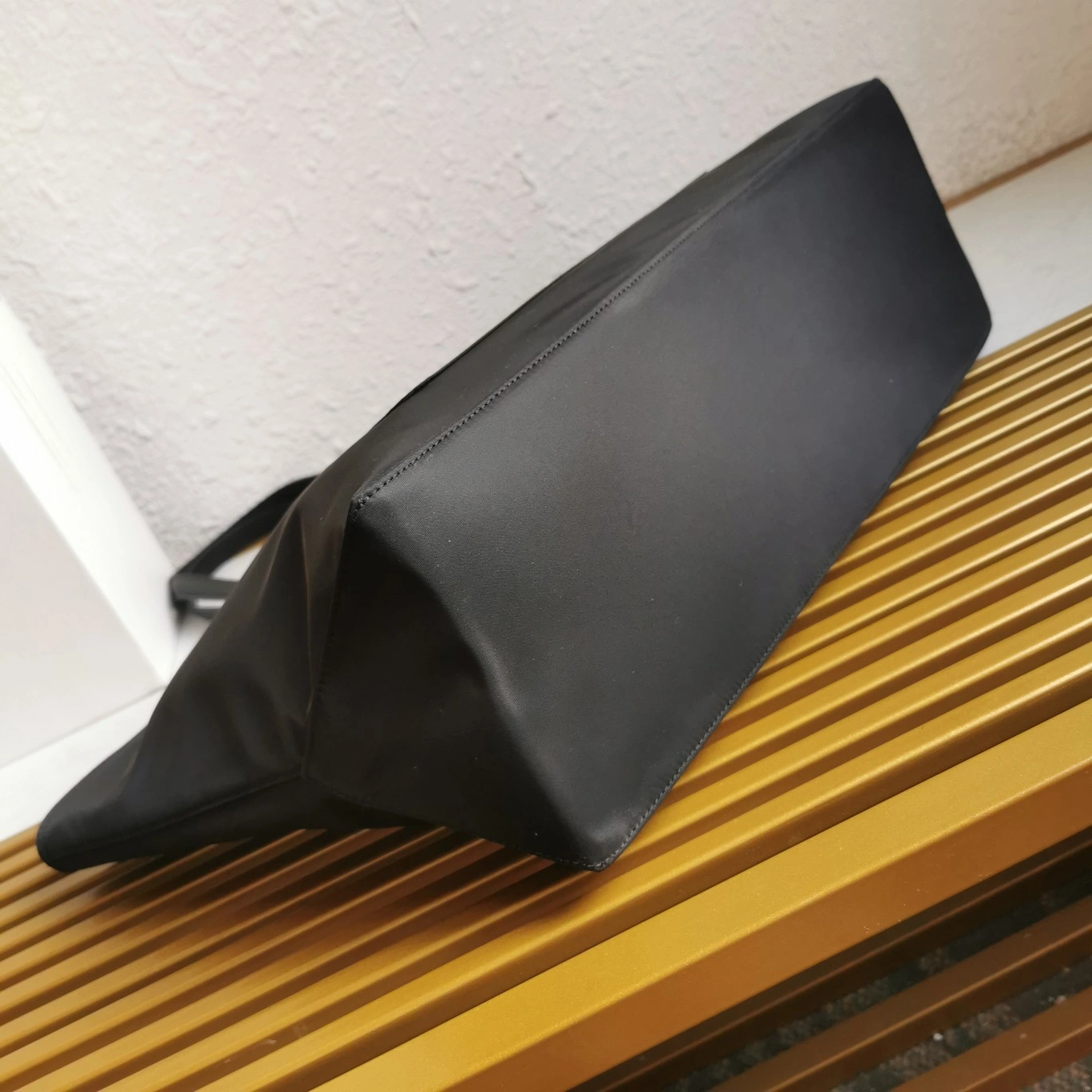 Prada Shopping Bags Modern 73593