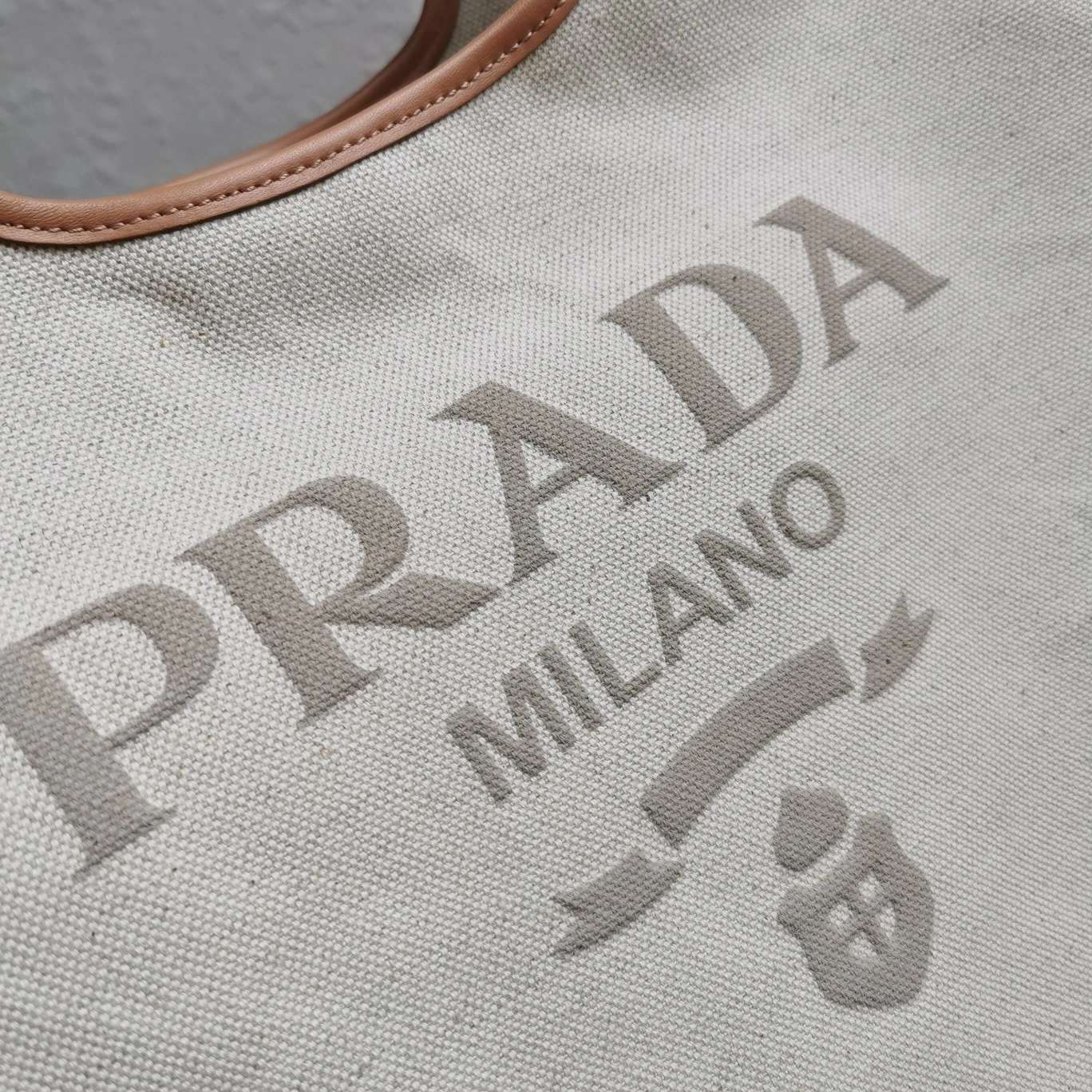 Prada Shopping Bags Bold 73591