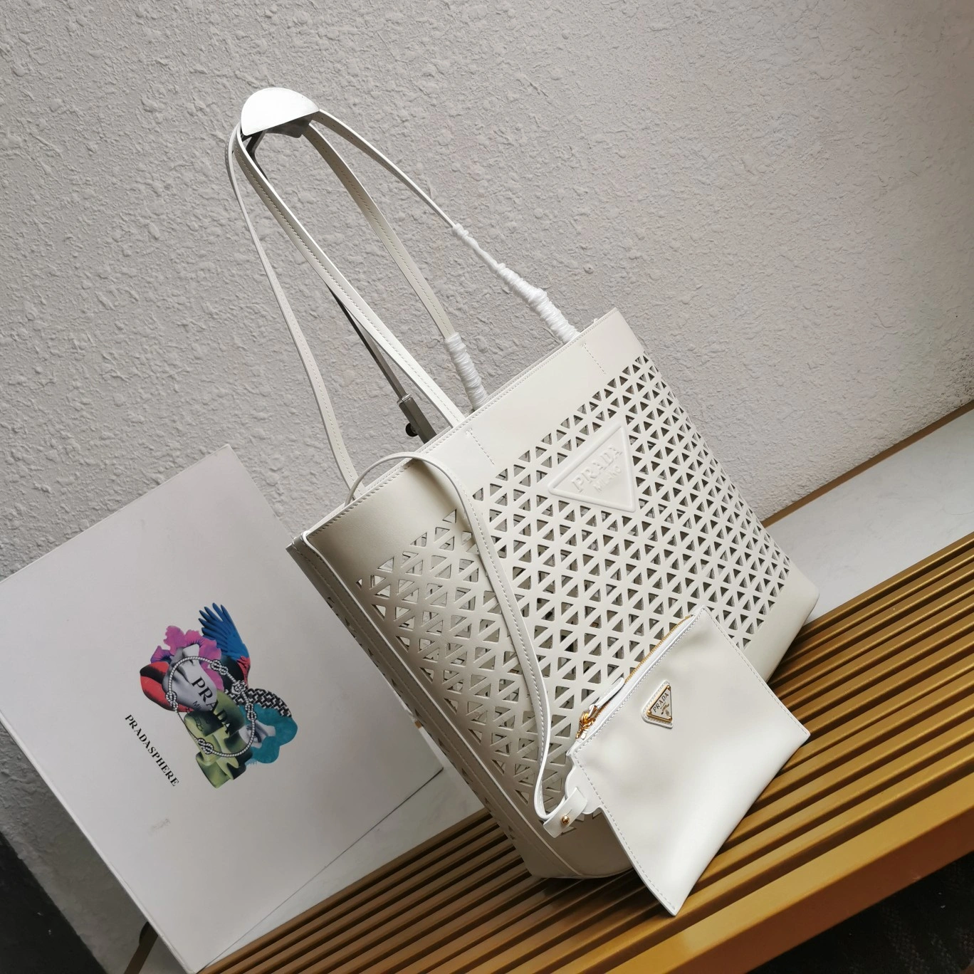 Prada Shopping Bags Effortless 71545