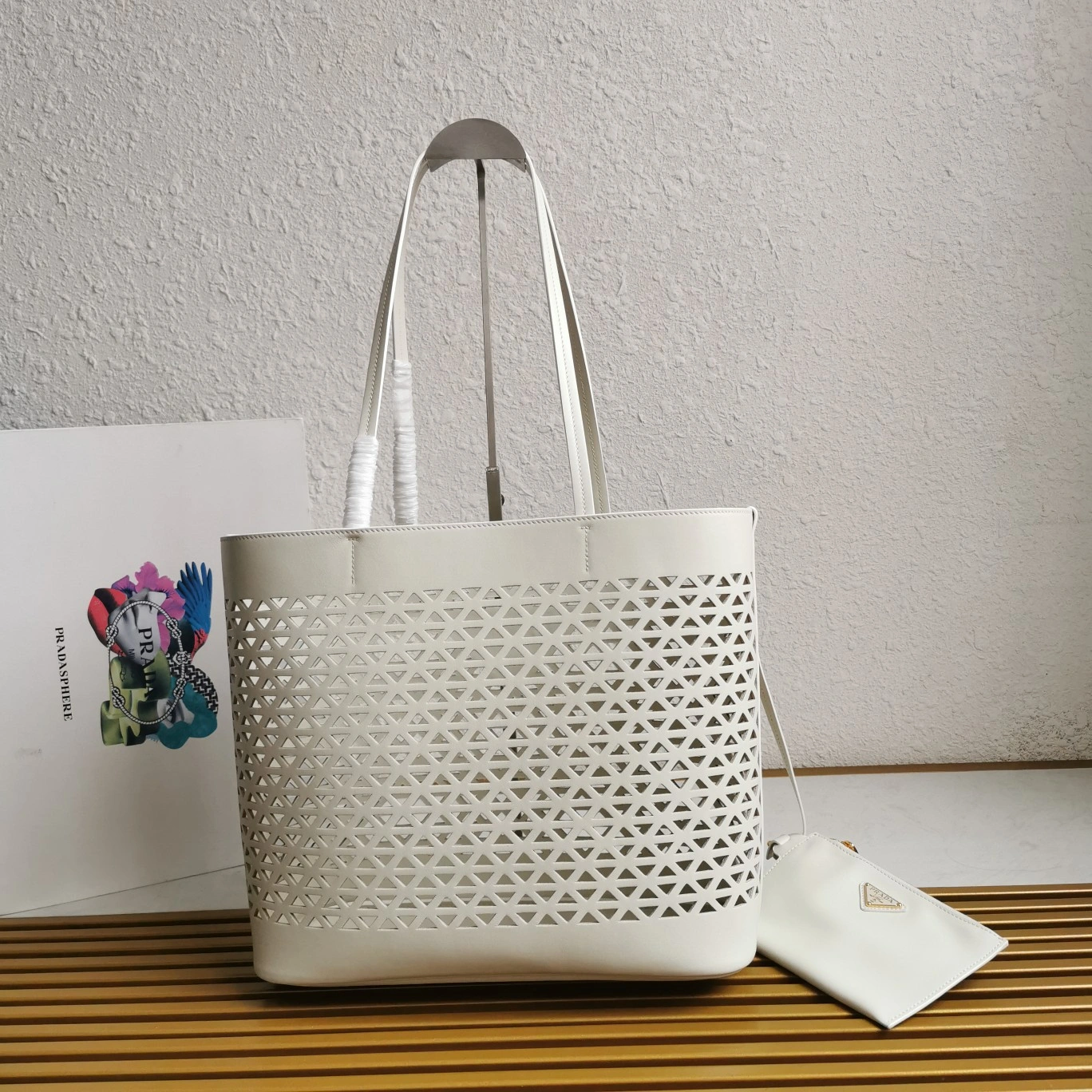 Prada Shopping Bags Effortless 71545