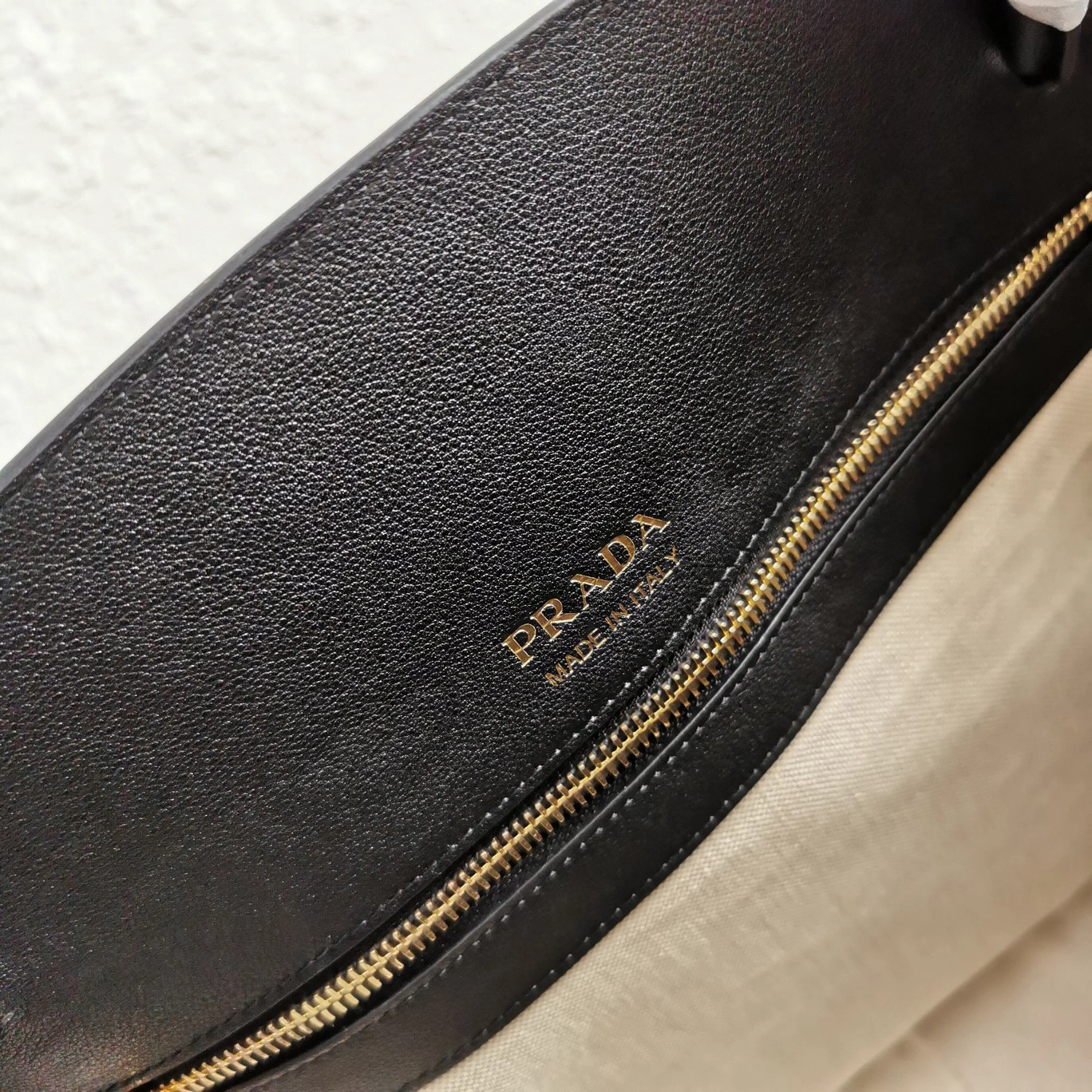 Prada Shopping Bags Fashionable 71543