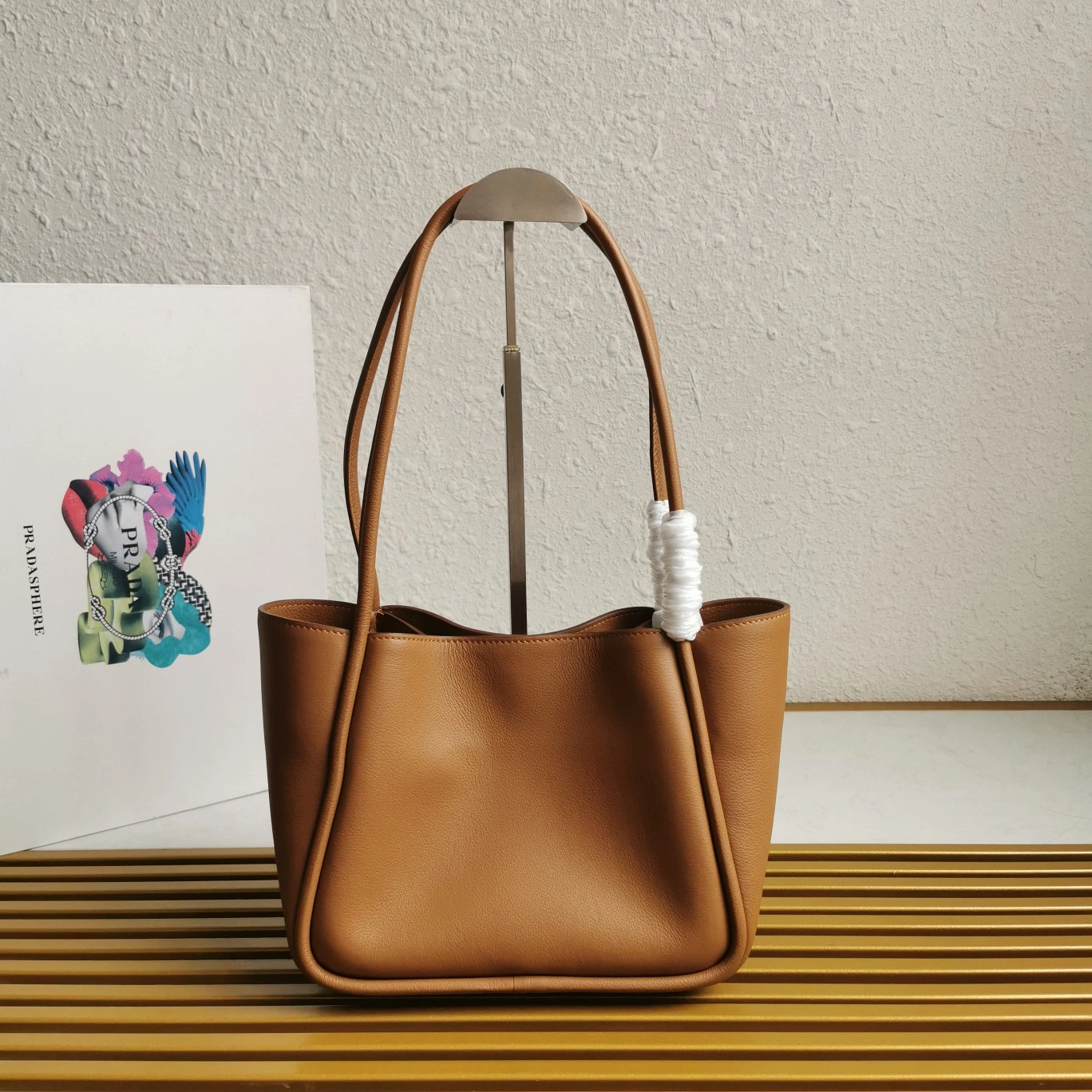 Cozy Prada Shopping Bags 71555
