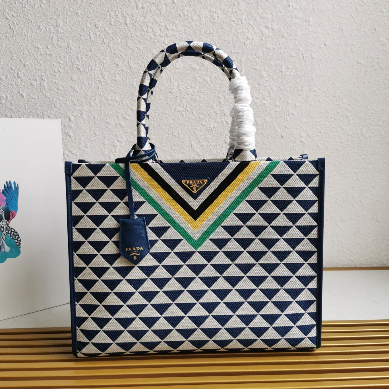 Prada Shopping Bags WellDesigned 71552