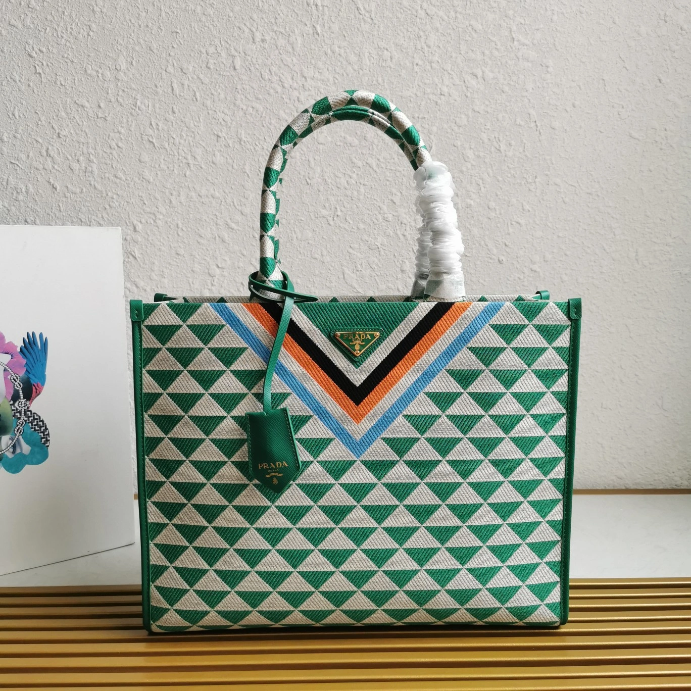 Prada Shopping Bags ModernLook 71549