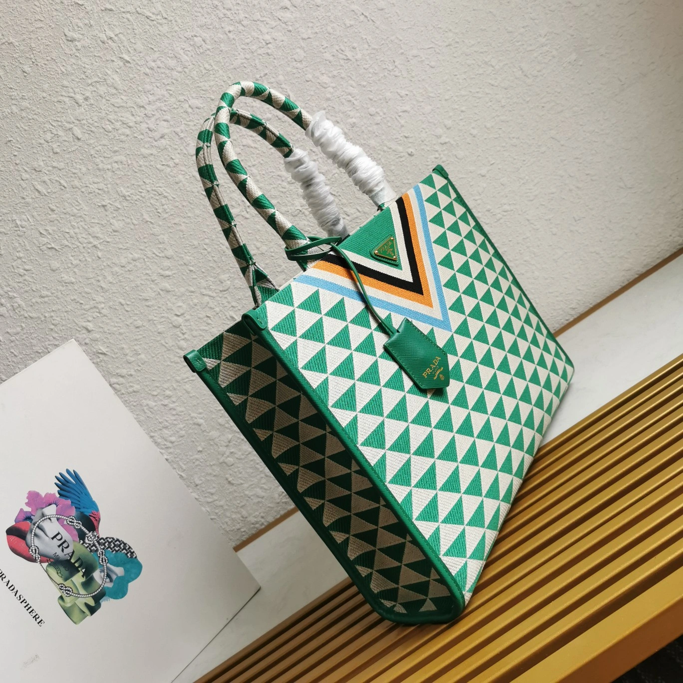 Prada Shopping Bags ModernLook 71549