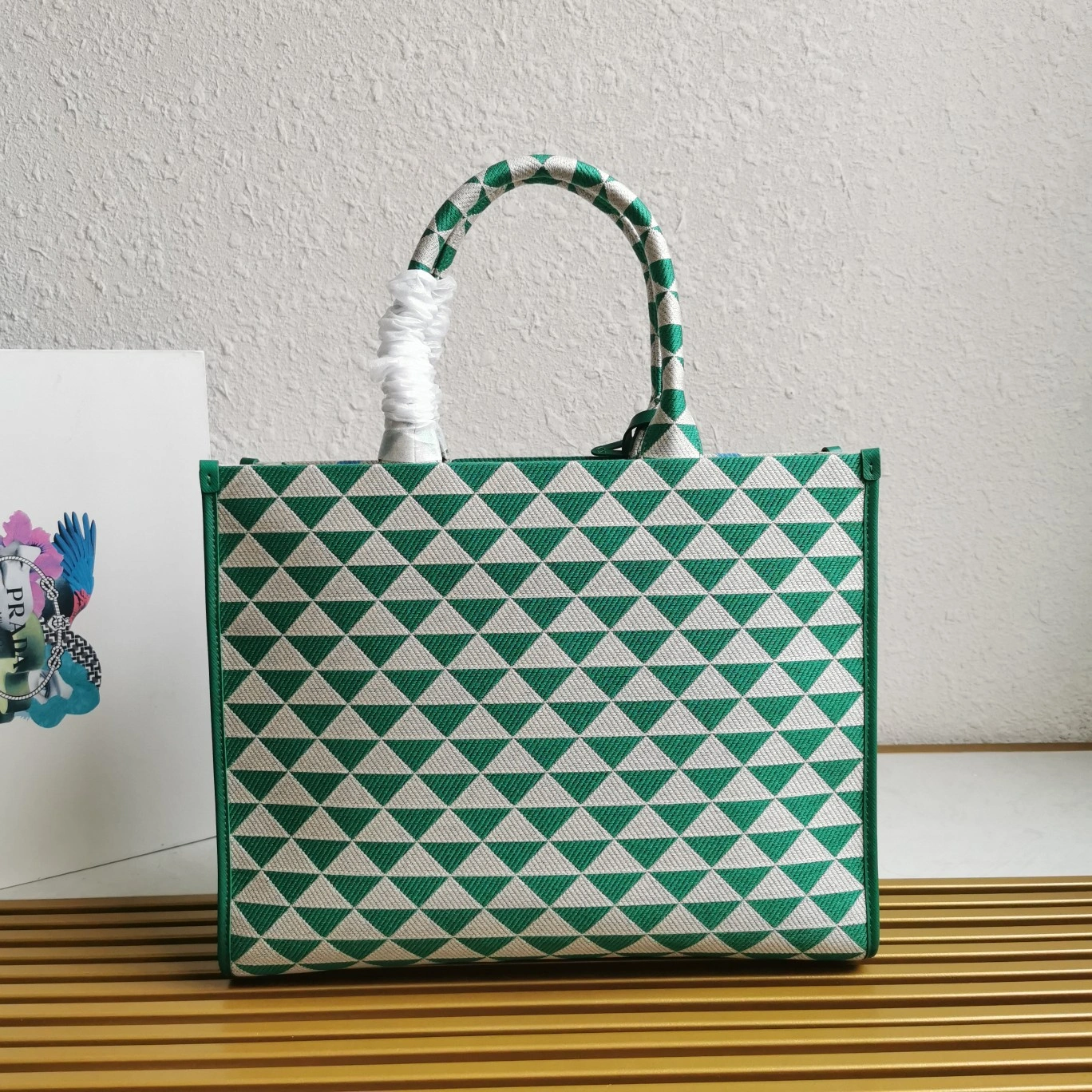 Prada Shopping Bags ModernLook 71549