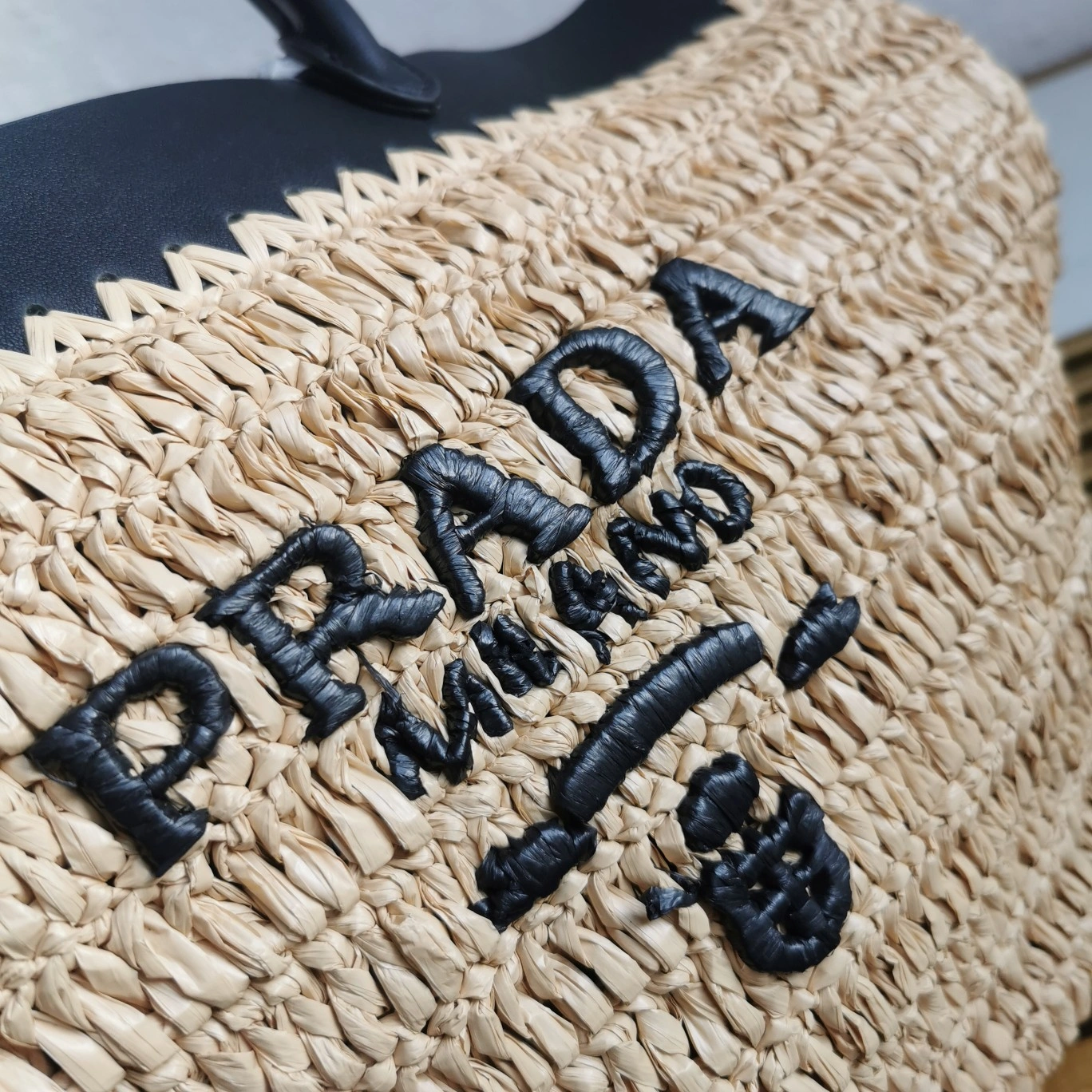 Prada Shopping Bags Unique 71575