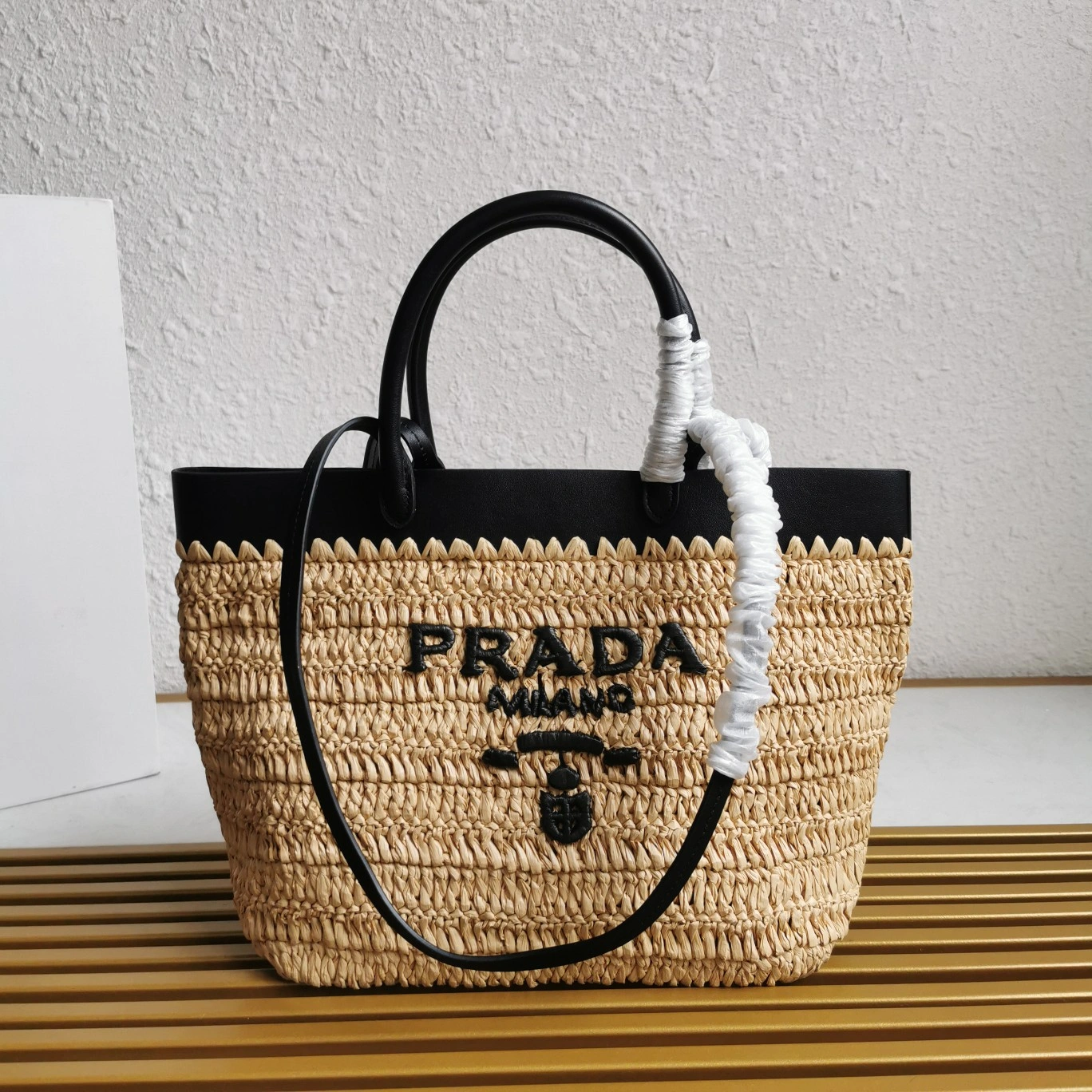 Effortless Prada Shopping Bags 71521