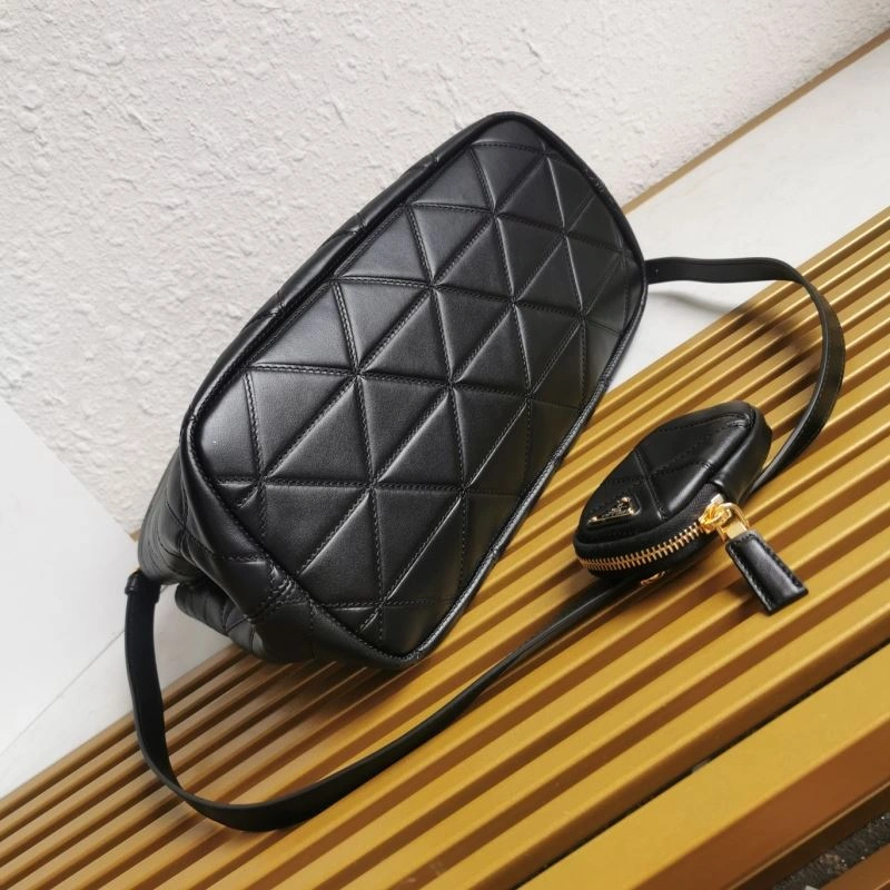 Prada Shopping Bags EyeCatching 66419