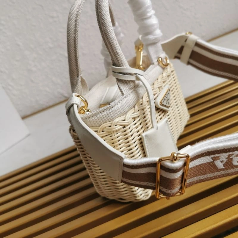 Prada Shopping Bags WellDesigned 66421