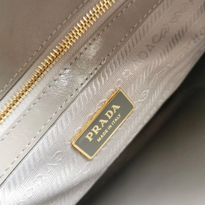 AllSeason Prada Shopping Bags 66452
