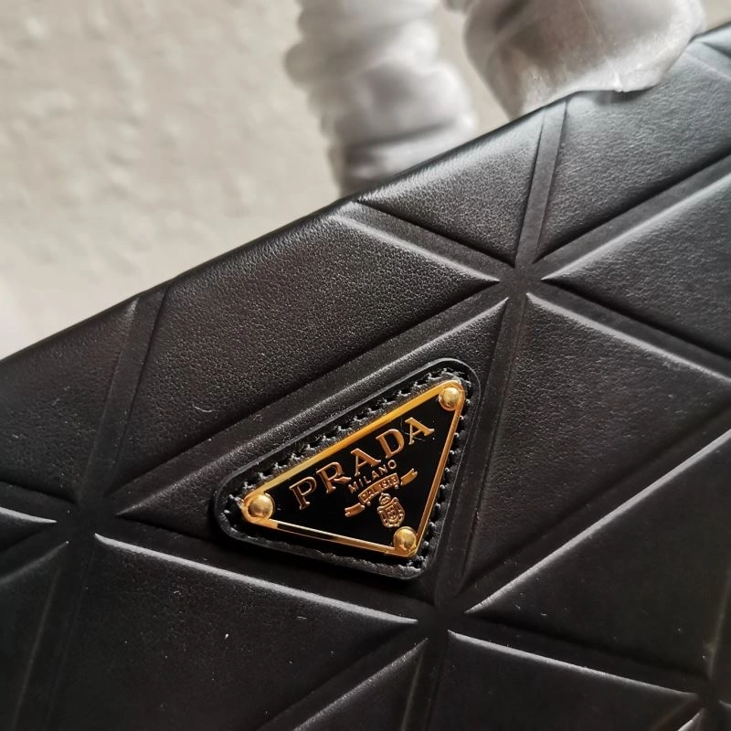 Stretchable Prada Shopping Bags 60648