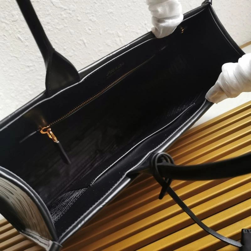 Stretchable Prada Shopping Bags 60648
