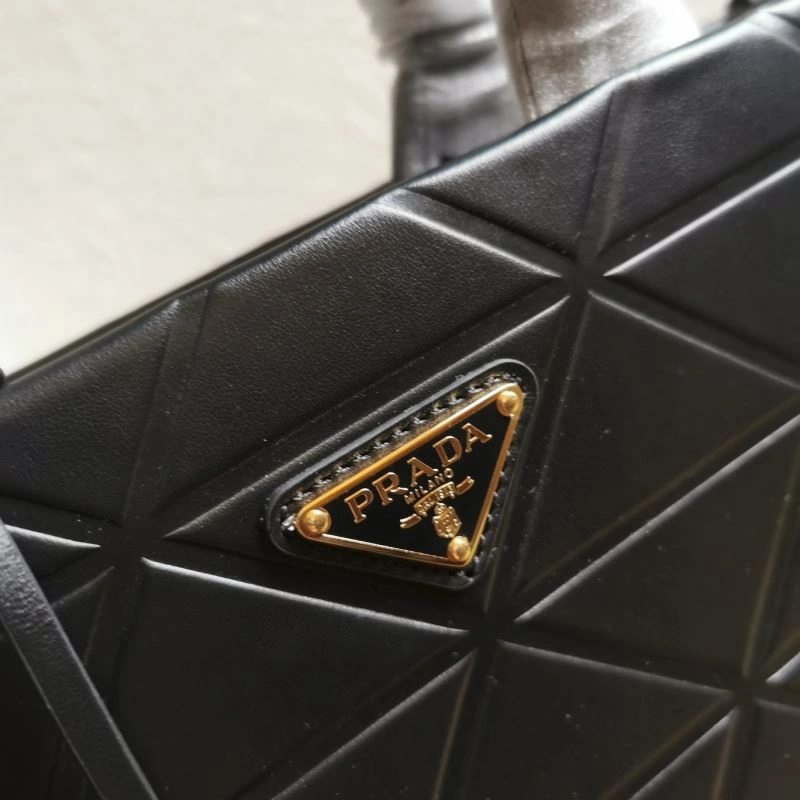 RelaxedFit Prada Shopping Bags 60689