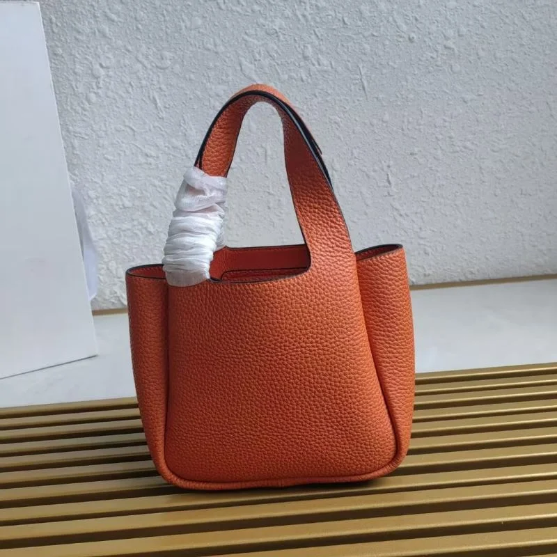 Snug Prada Shopping Bags 44987