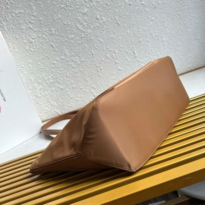 Prada Shopping Bags Seasonal 44971