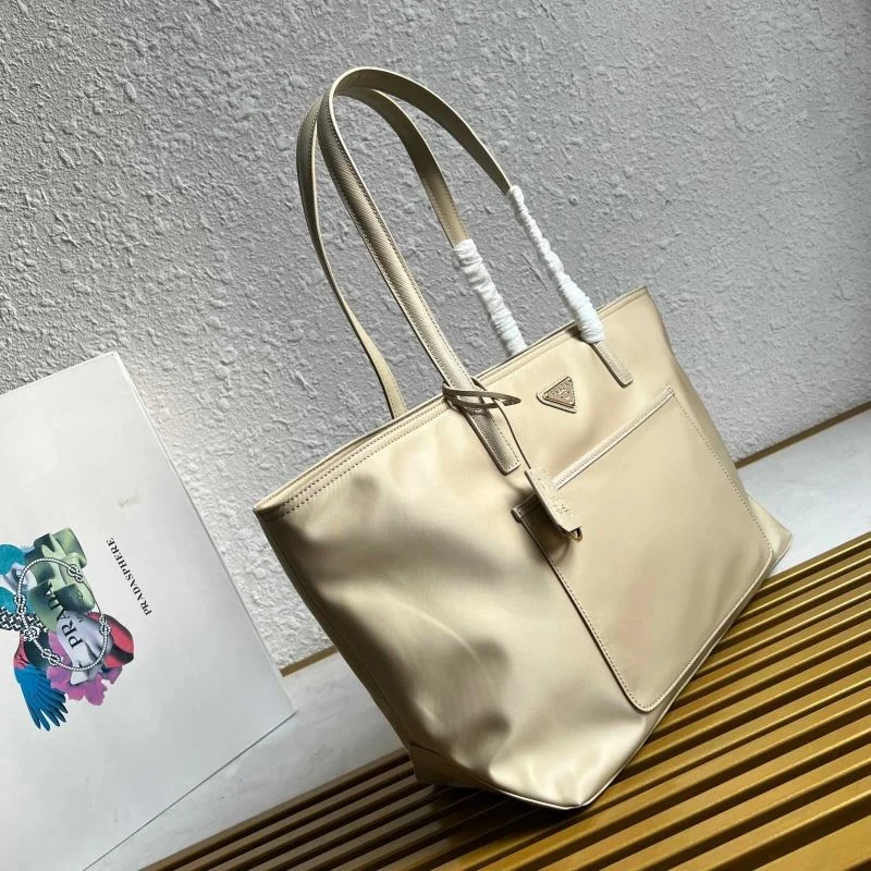 Prada Shopping Bags EyeCatching 44970