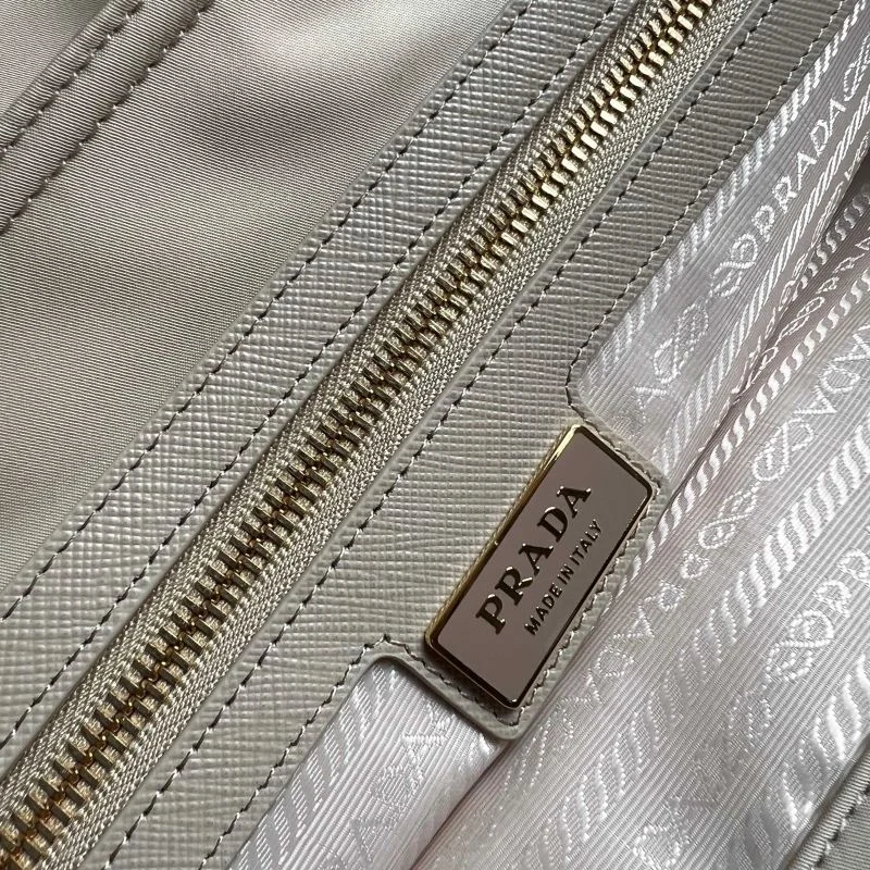 Prada Shopping Bags EyeCatching 44970