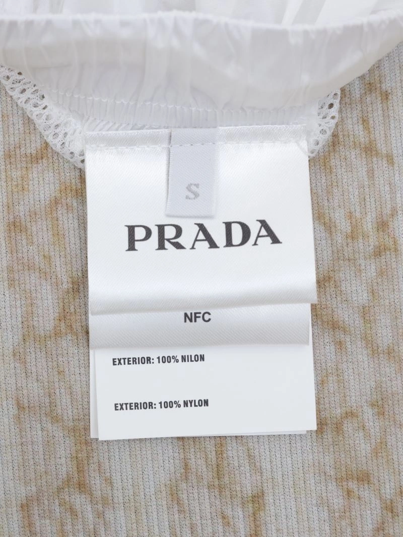 Prada Short Pants FashionForward 171440