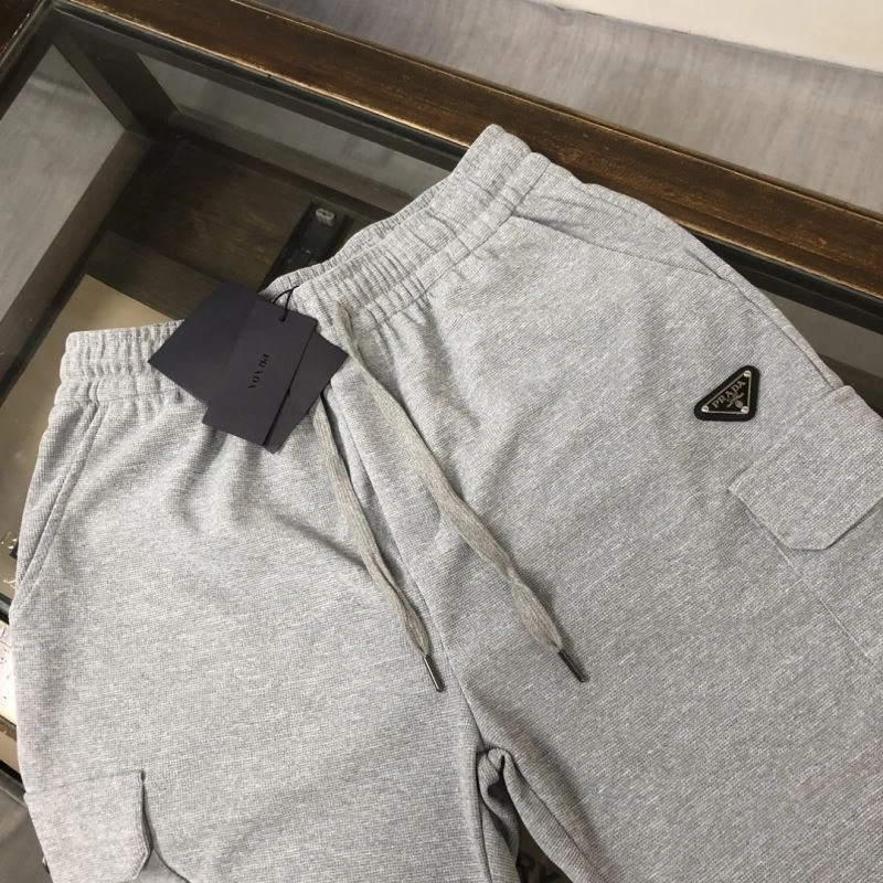 EyeCatching Prada Short Pants 171585
