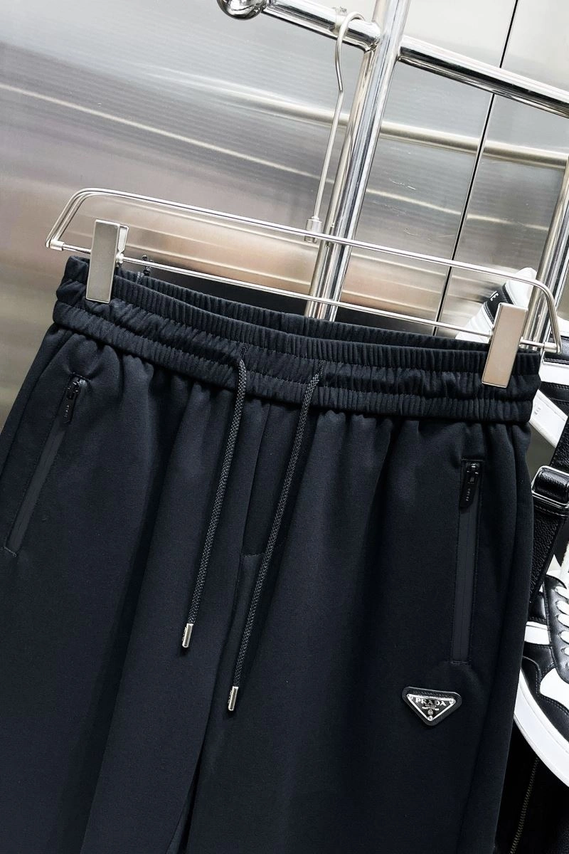 Unique Prada Short Pants 170786