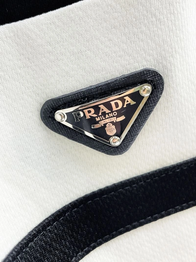 GoodFit Prada Short Pants 170787