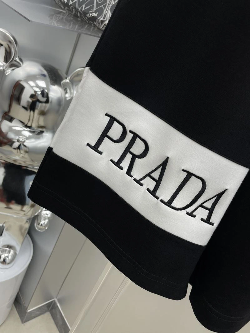 Prada Short Pants Resilient 170820