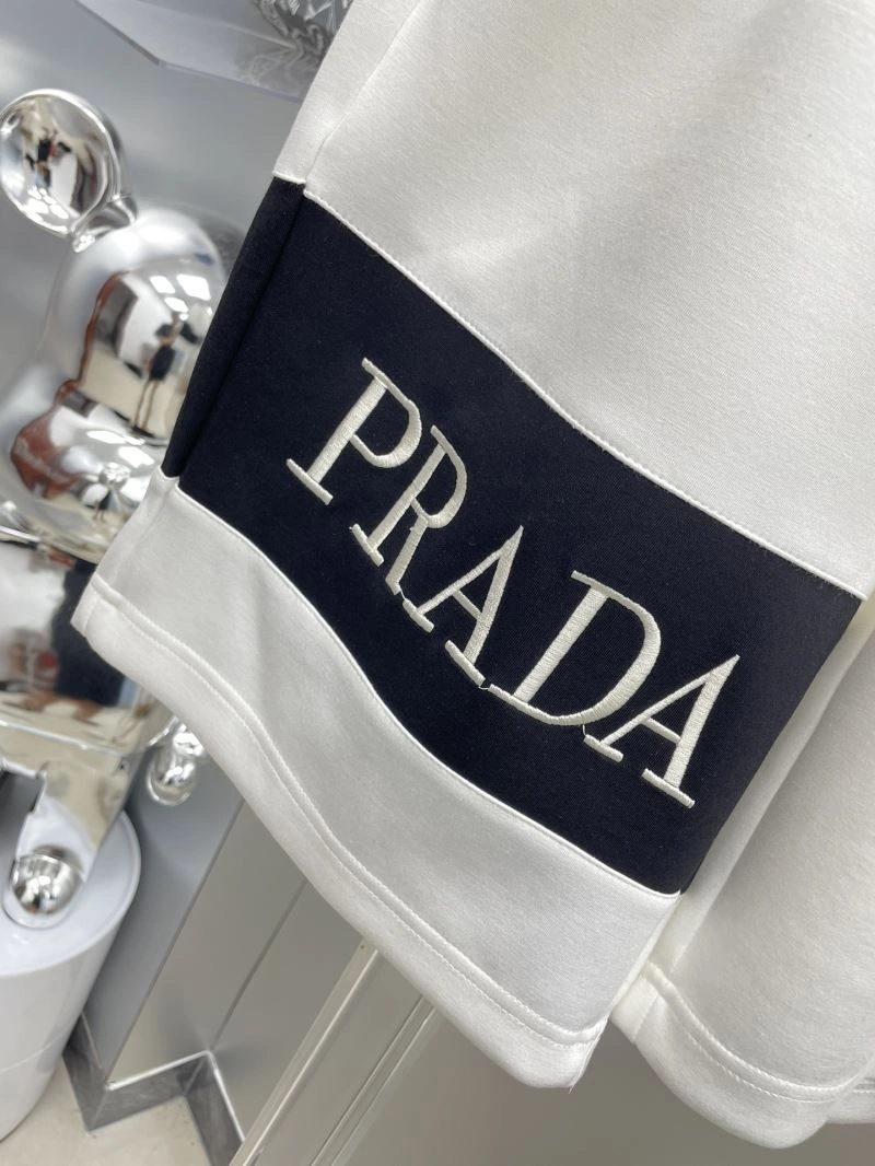 Prada Short Pants Breathable 170766