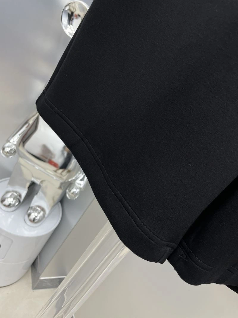Stylish Prada Short Pants 170764