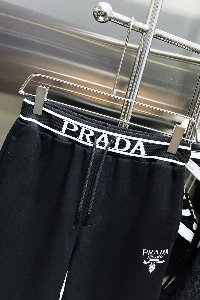 ZipUp Prada Short Pants 170761