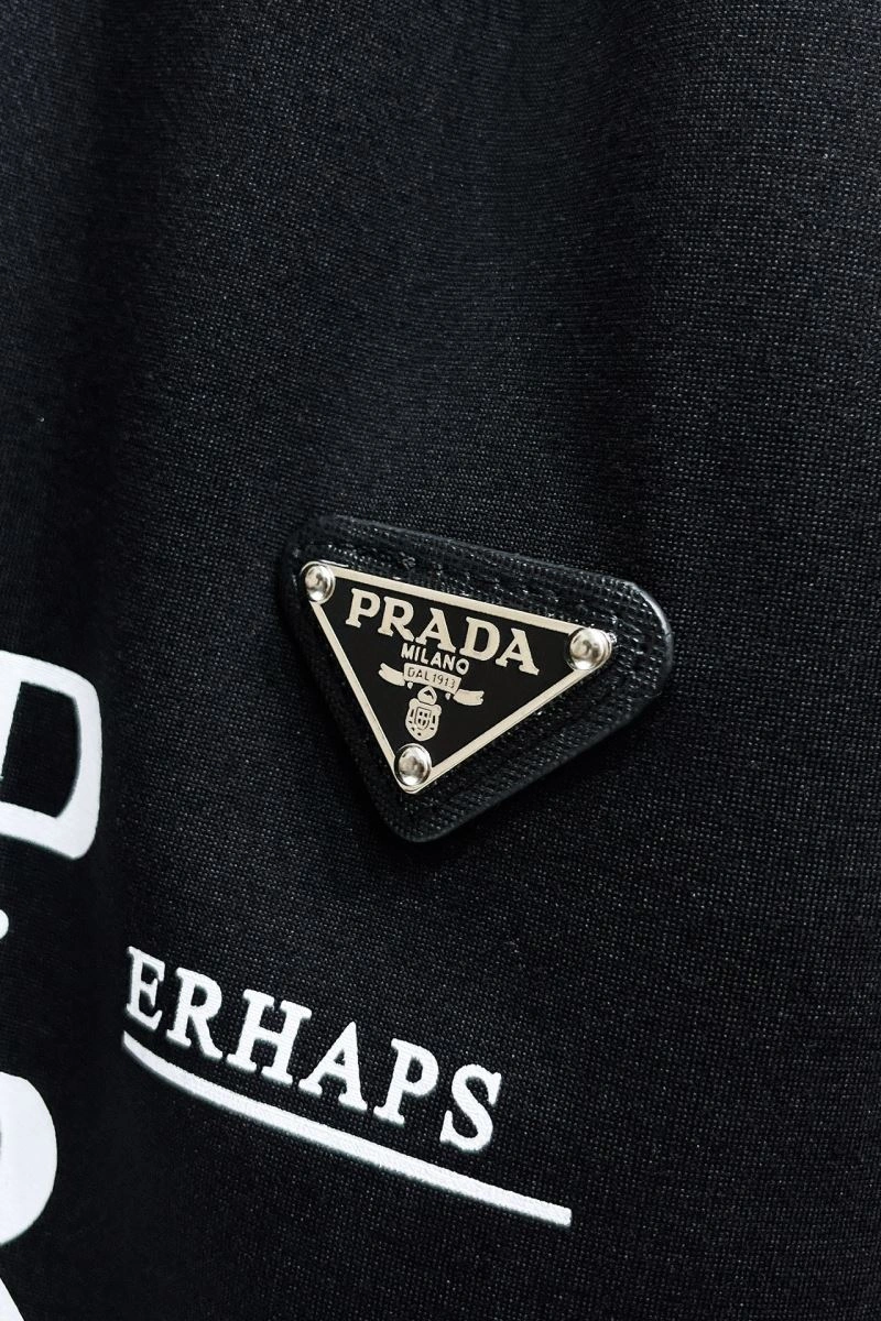 Prada Short Pants ModernLook 170762