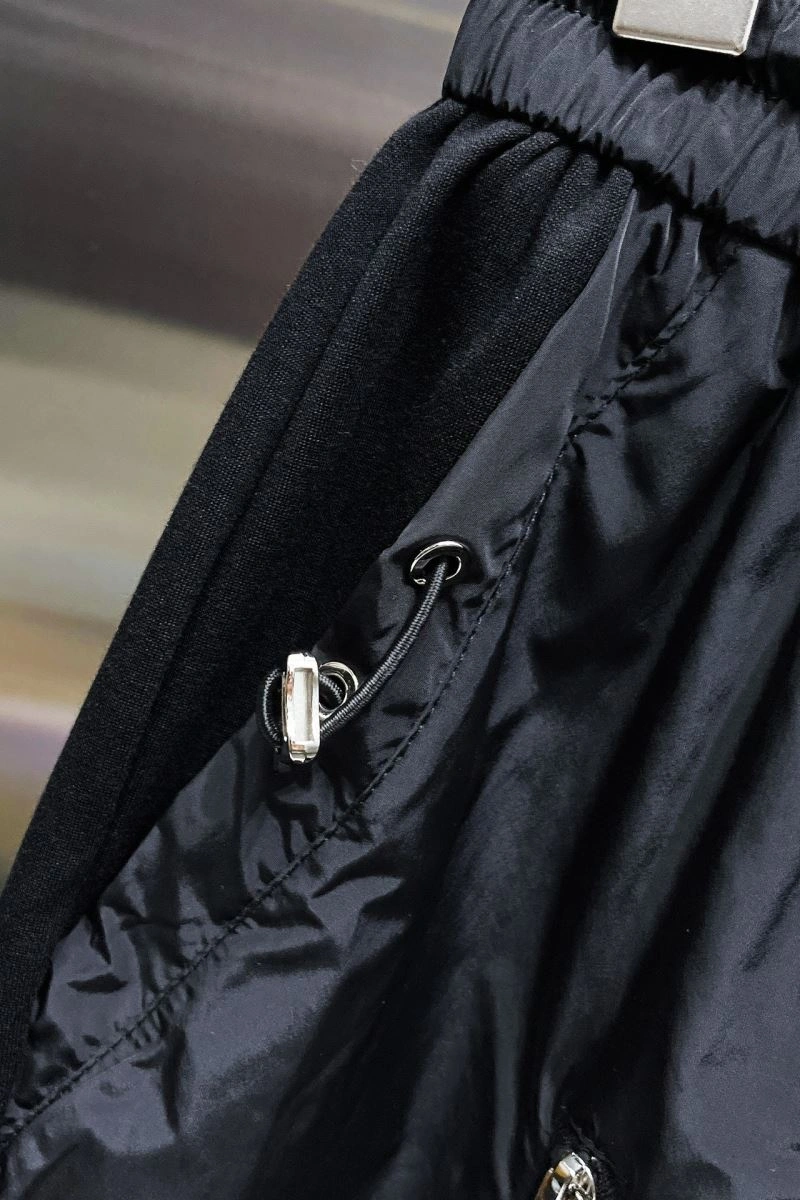 Prada Short Pants Sleek 170760