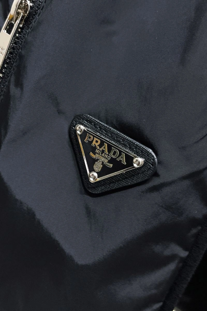 Prada Short Pants Sleek 170760