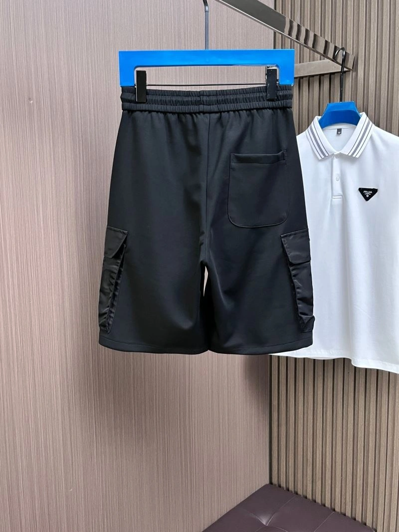 WellDesigned Prada Short Pants 170749