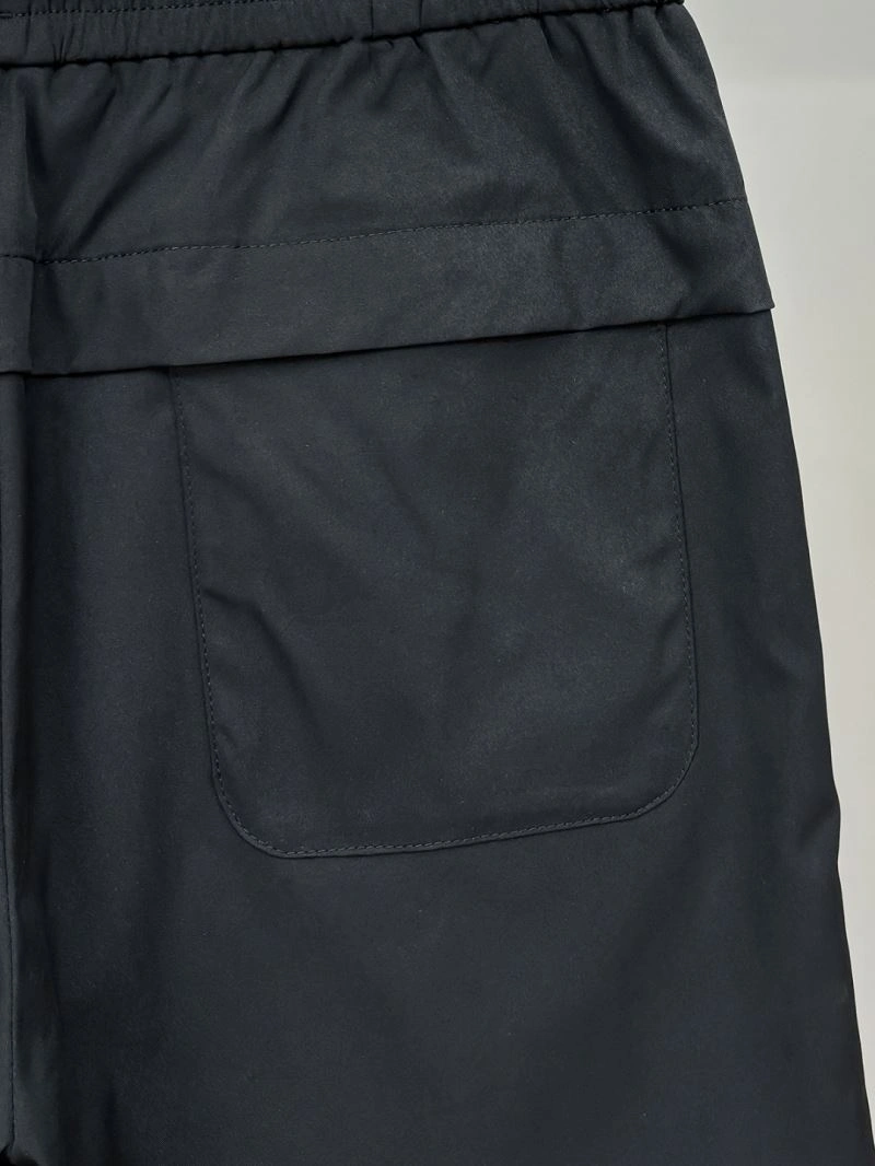 Practical Prada Short Pants 169955