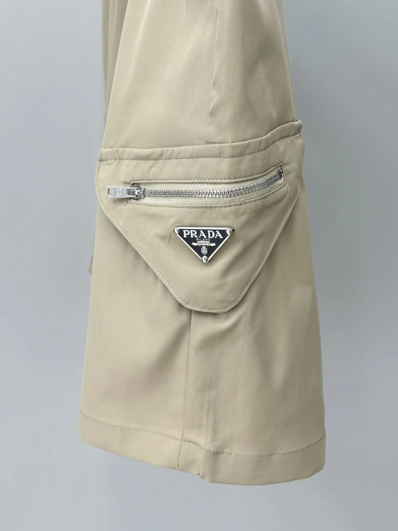EyeCatching Prada Short Pants 169953