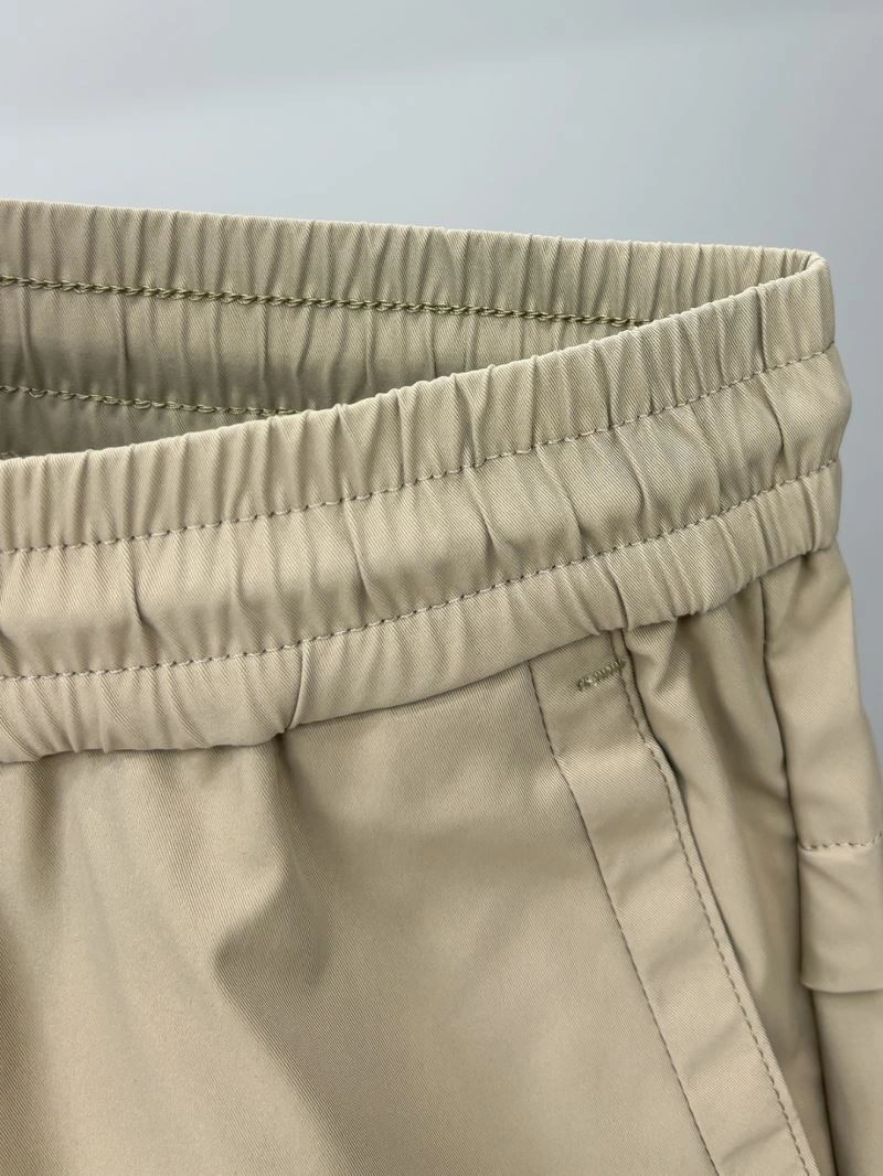 EyeCatching Prada Short Pants 169953