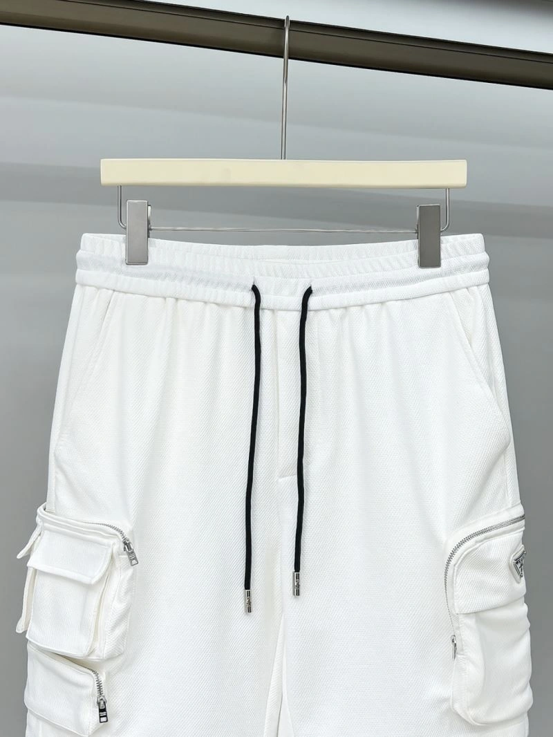 Elegant Prada Short Pants 169952