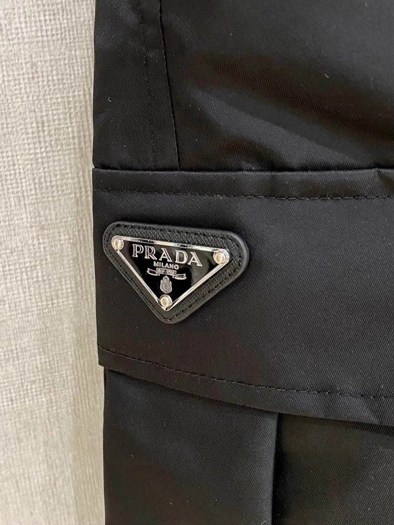 Prada Short Pants Seasonal 169939