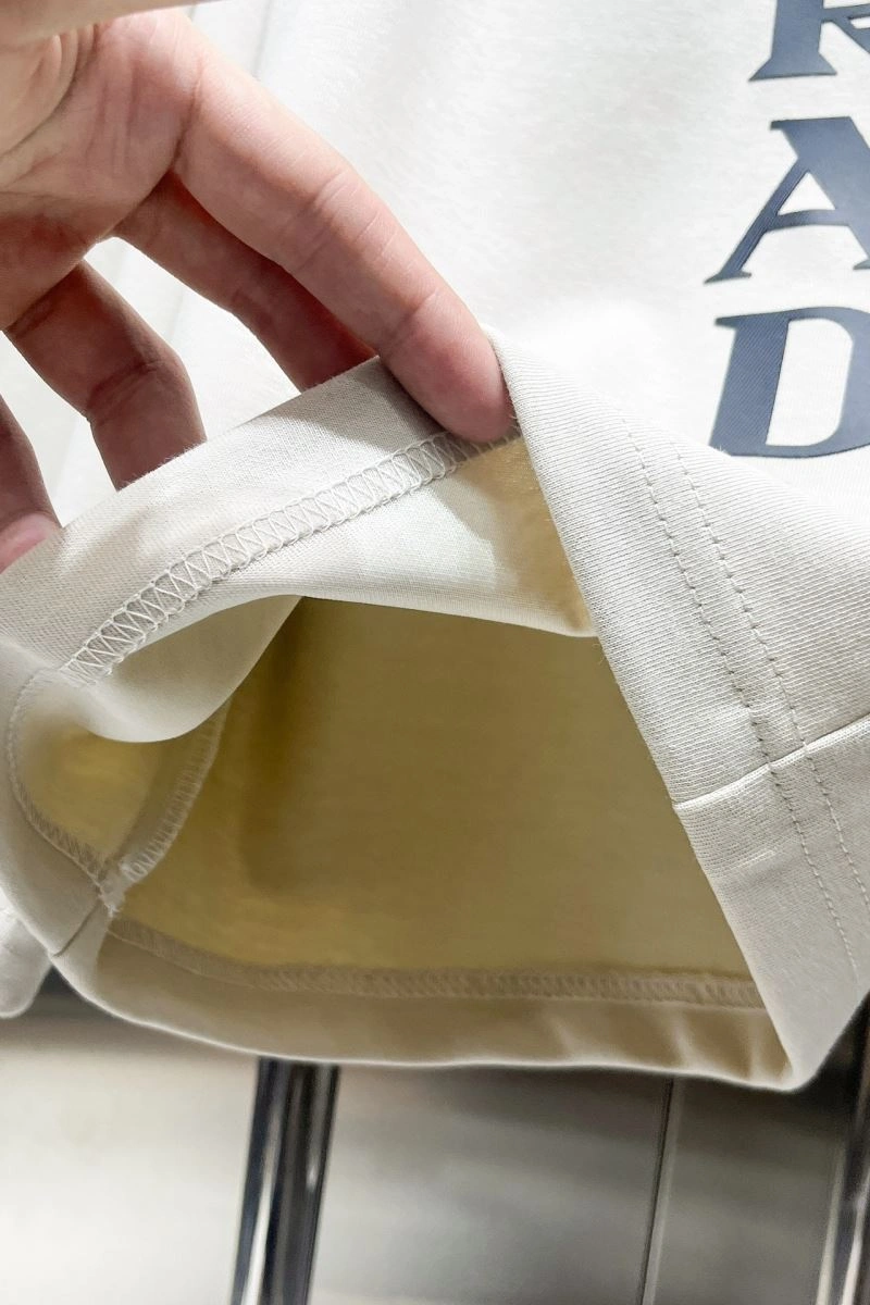 Minimalist Prada Short Pants 169947