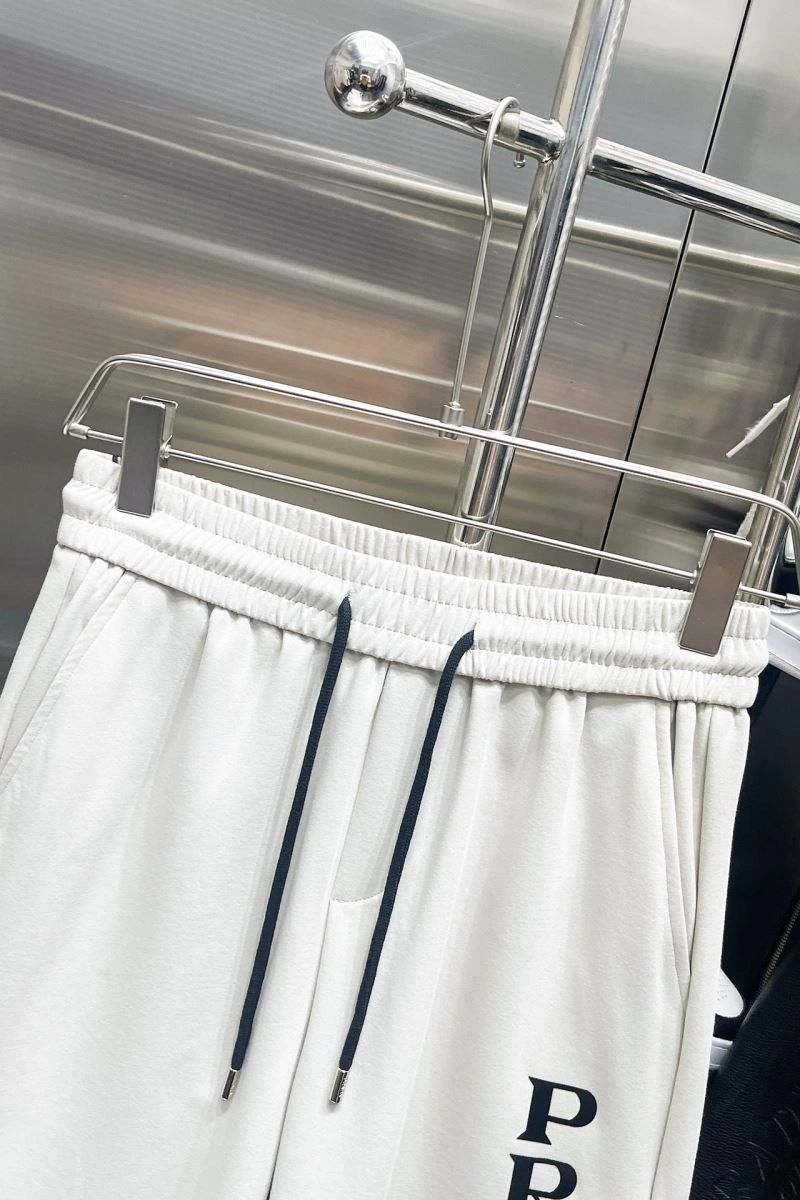 Minimalist Prada Short Pants 169947